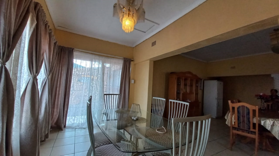 4 Bedroom Property for Sale in Ehrlich Park Free State